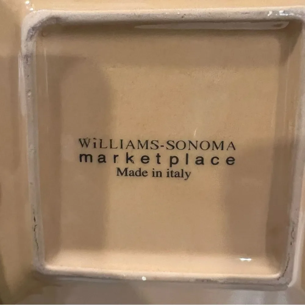 Williams-Sonoma Appetizer Tapas plate with a pea design one bell pepper Italy
